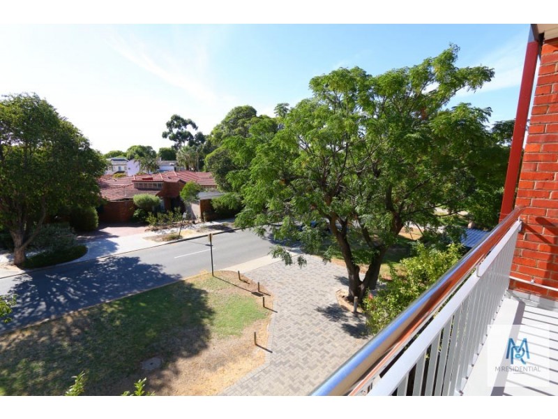 14/106 McDonald Street, Como WA 6152