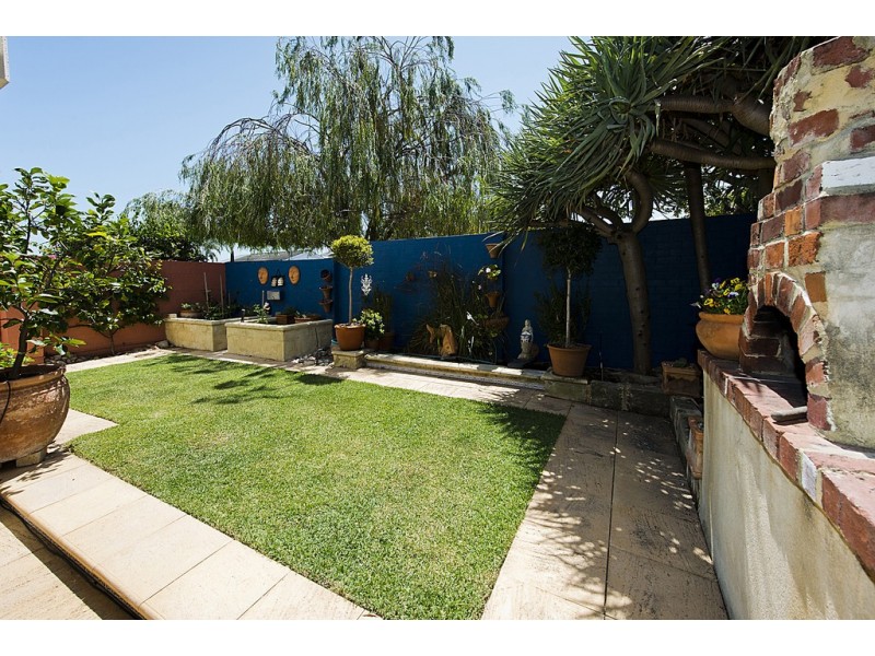 35A Ednah Street, Como WA 6152