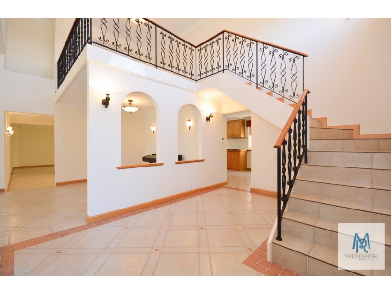 98 Corinthian Road West, Shelley WA 6148