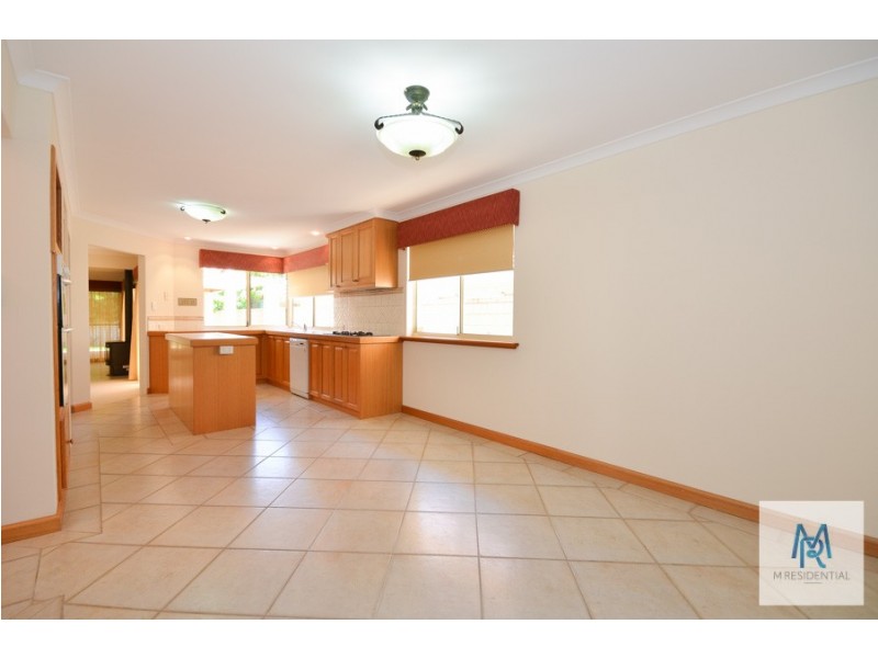 98 Corinthian Road West, Shelley WA 6148