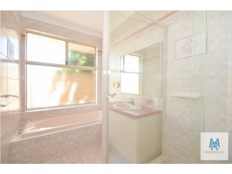 98 Corinthian Road West, Shelley WA 6148