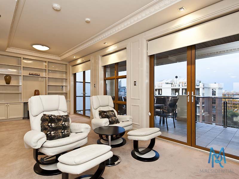8C/73 Mill Point Road, South Perth WA 6151