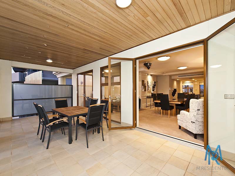 8C/73 Mill Point Road, South Perth WA 6151
