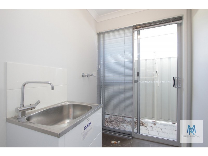 1/11 May Street, Gosnells WA 6110