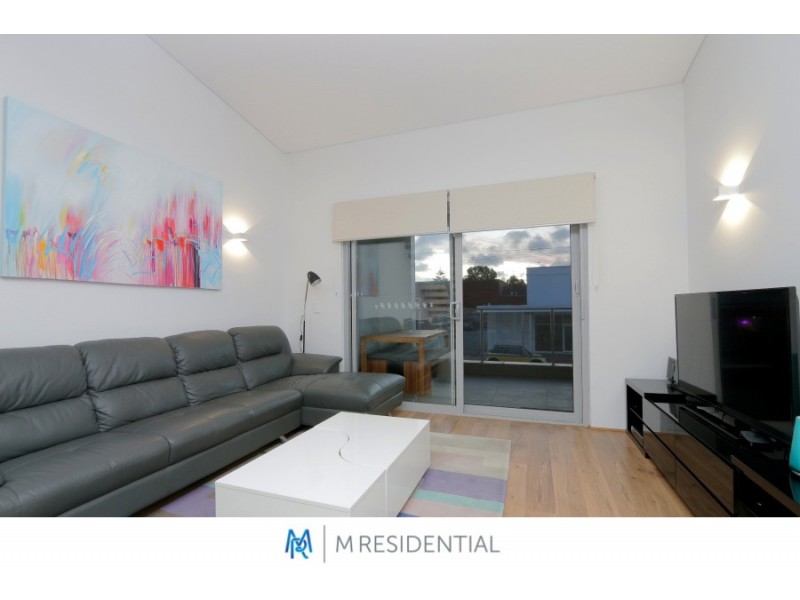 6/2 Downey Drive, Como WA 6152