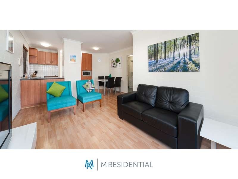 1/4 Manning Terrace, South Perth WA 6151