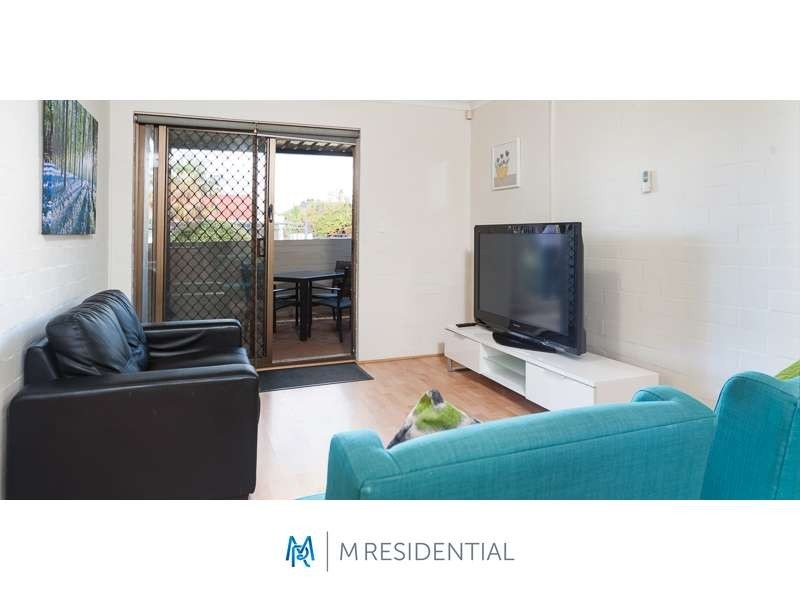 1/4 Manning Terrace, South Perth WA 6151
