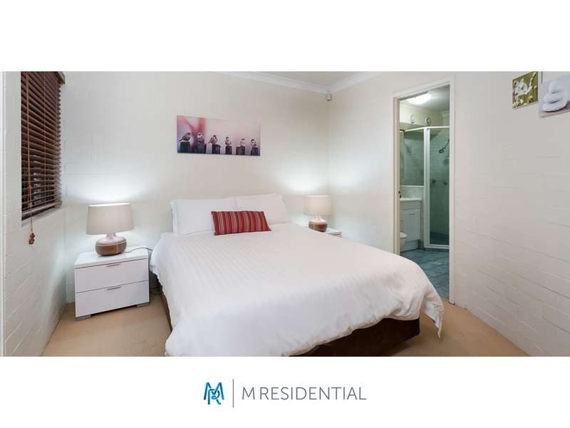 1/4 Manning Terrace, South Perth WA 6151