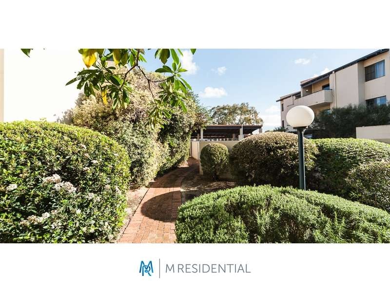 1/4 Manning Terrace, South Perth WA 6151