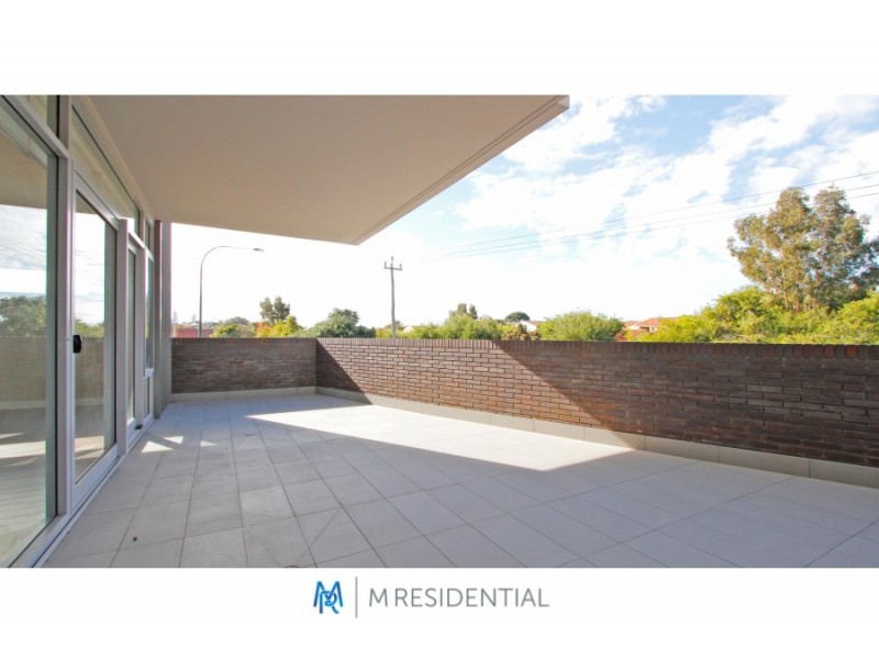 8/171 Labouchere Road, Como WA 6152