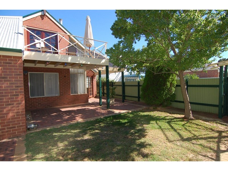 18A Station Street, Guildford WA 6055