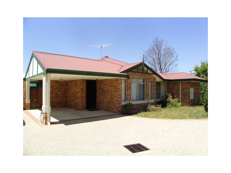 8A Fifth Avenue, Bassendean WA 6054