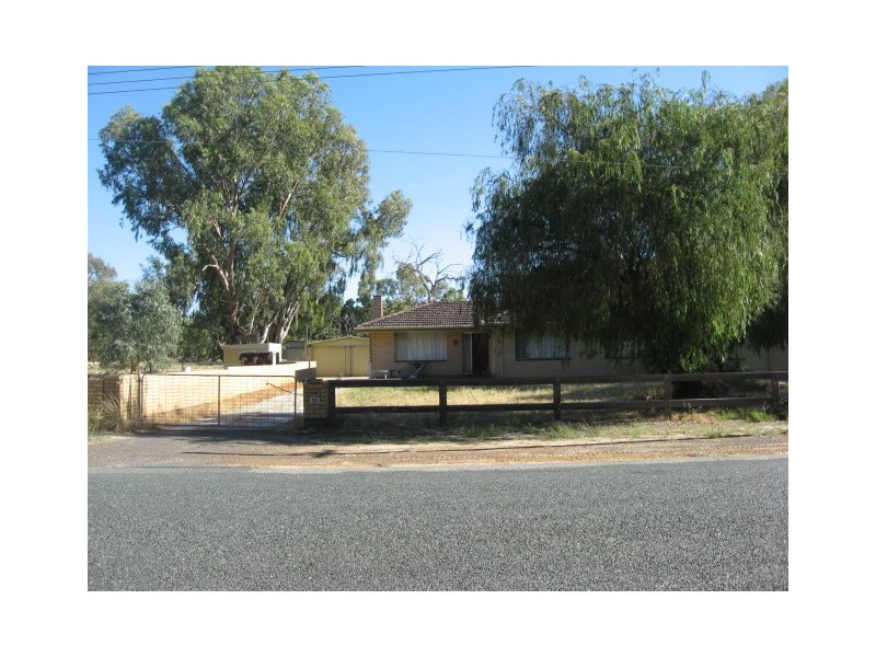 129 Victoria Road, West Swan WA 6055