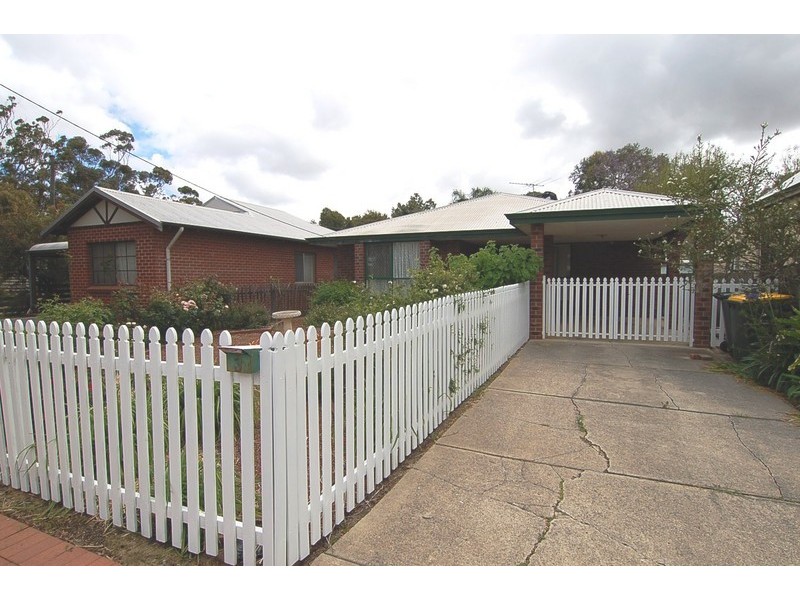 3 Bertie Street, Guildford WA 6055