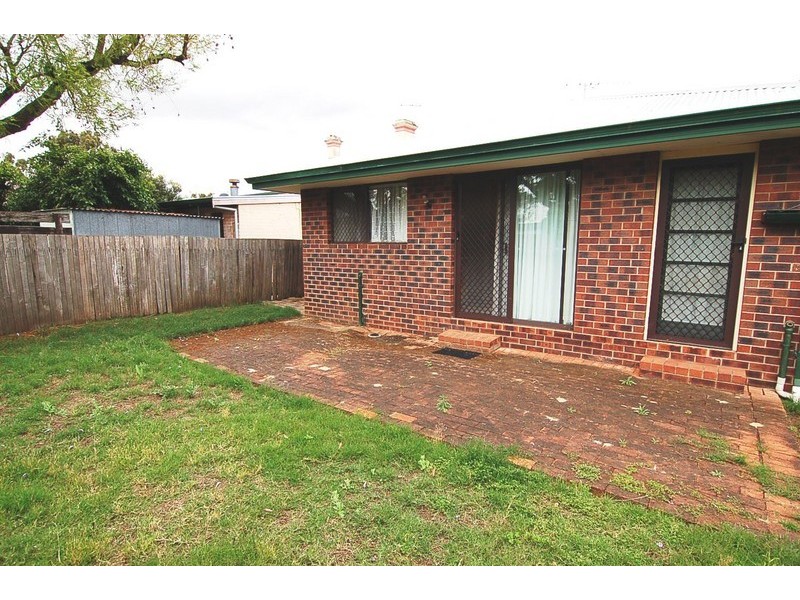 3 Bertie Street, Guildford WA 6055