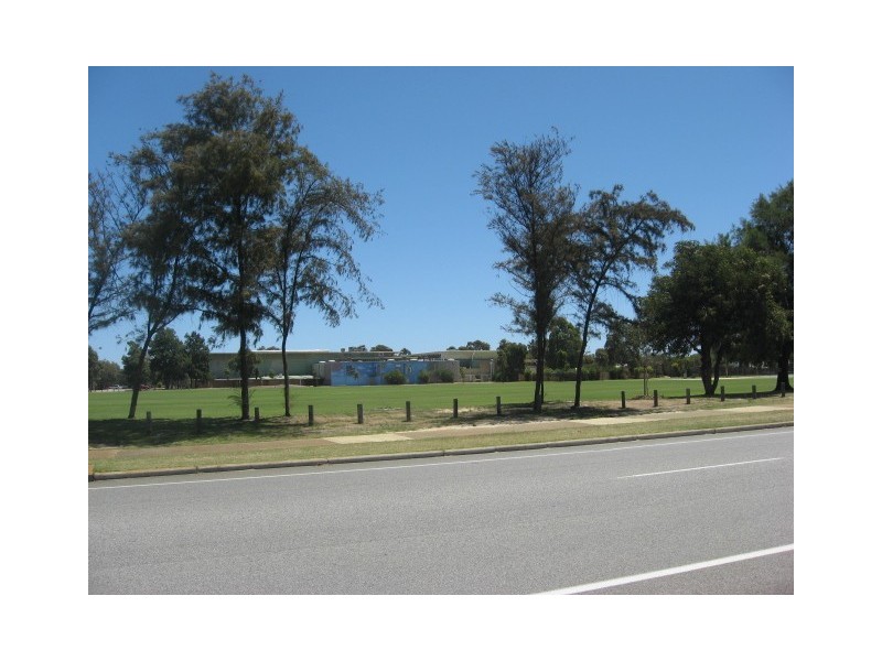 110 Findlay Road, Leeming WA 6149