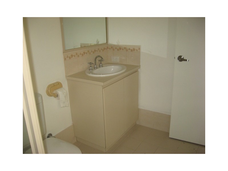 1/131 West Road, Bassendean WA 6054