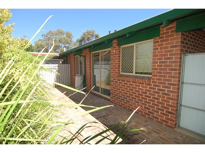 2/6 Helena Street, Guildford WA 6055