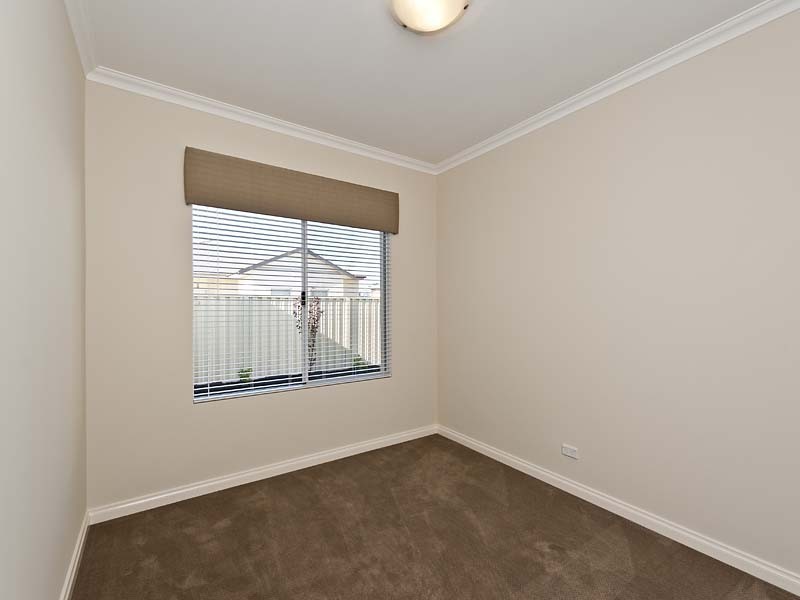 18 Tauman Loop, Guildford WA 6055