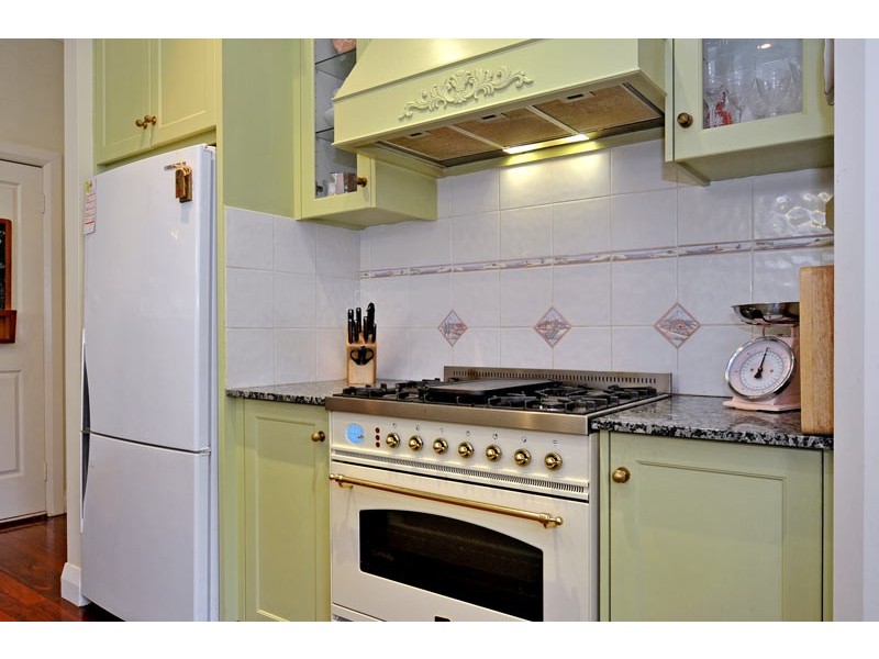 38 Helena Street, Guildford WA 6055