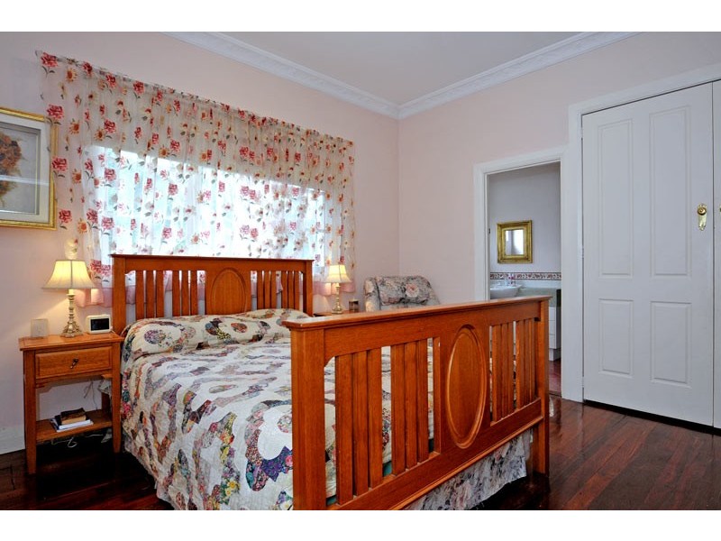 38 Helena Street, Guildford WA 6055