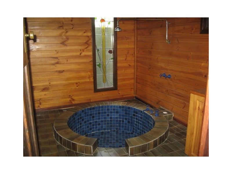 15  Deakin Street, Bassendean WA 6054