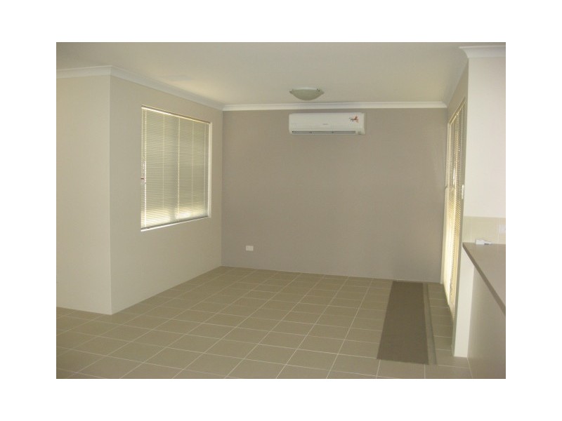 6 Eighth Avenue, Bassendean WA 6054