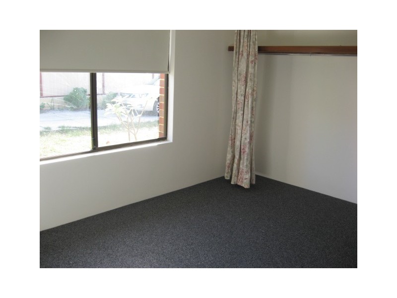 2/37 Seventh Avenue, Bassendean WA 6054