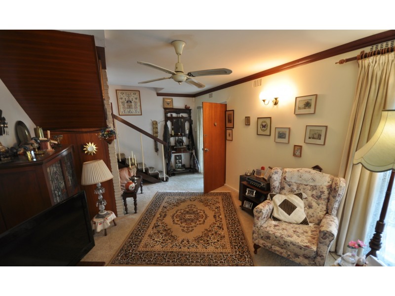 16 Sutherland Close, Guildford WA 6055