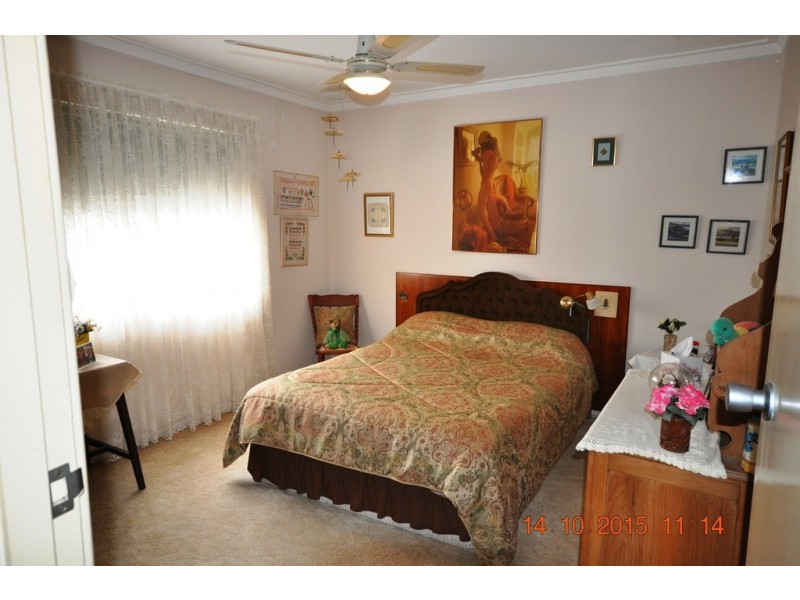 16 Sutherland Close, Guildford WA 6055