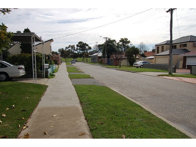 7 Rosetta Street, Bassendean WA 6054