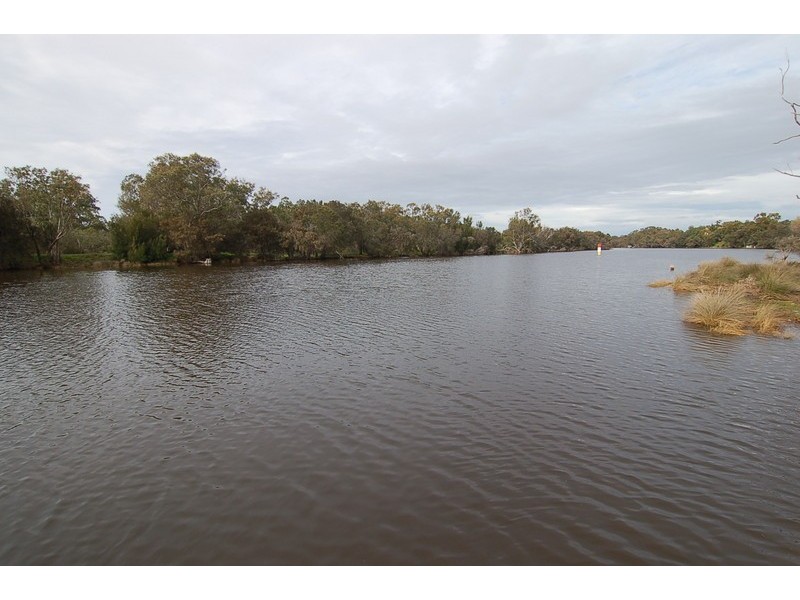 7 Rosetta Street, Bassendean WA 6054