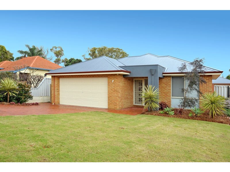 32 Foyle Road, Bayswater WA 6053