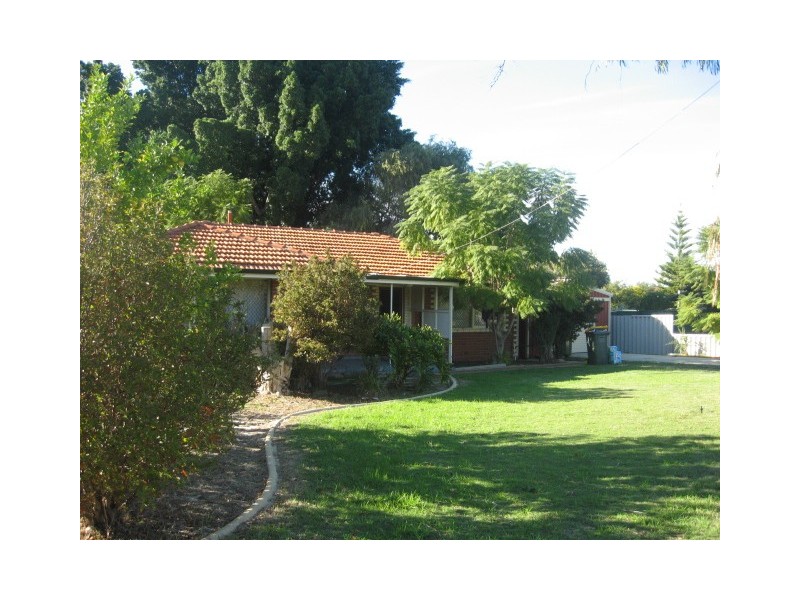 57  Altone Road, Lockridge WA 6054