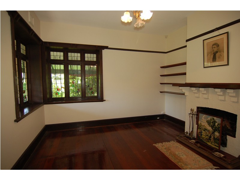 128 Swan Street, Guildford WA 6055