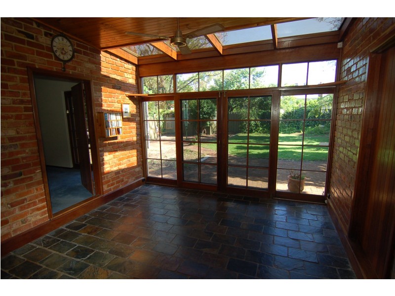 128 Swan Street, Guildford WA 6055