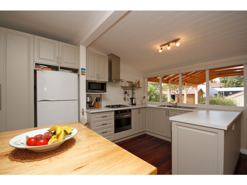 28 Fisher Street, Bassendean WA 6054