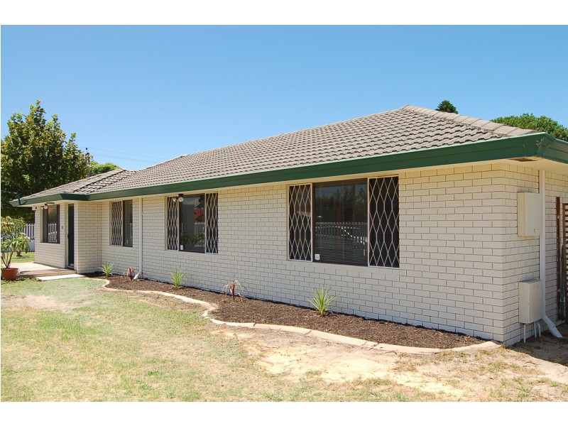 11 Ivanhoe Street, Bassendean WA 6054