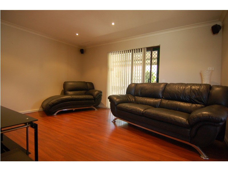 11 Ivanhoe Street, Bassendean WA 6054