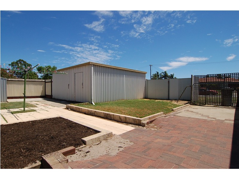 11 Ivanhoe Street, Bassendean WA 6054