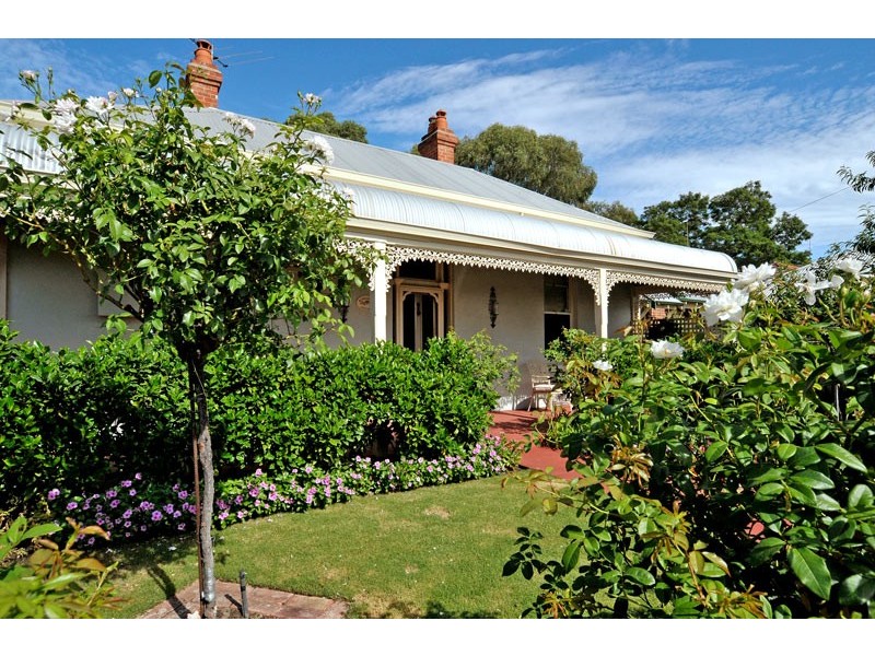 11 Stephen Street, Guildford WA 6055