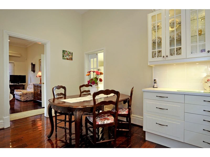 11 Stephen Street, Guildford WA 6055