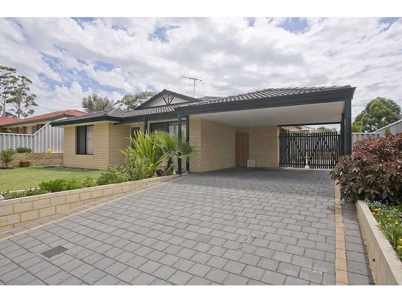 25 Scanlon Way, Lockridge WA 6054