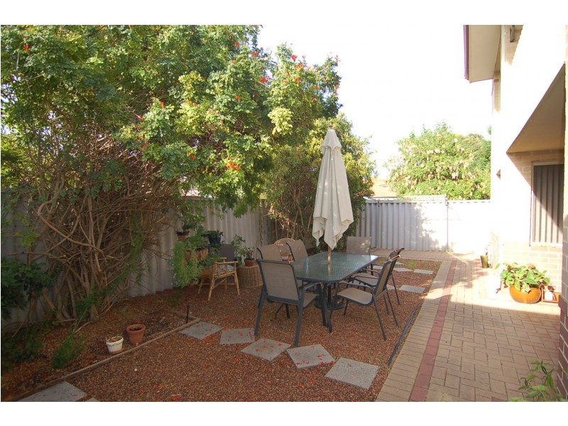 U2/22 Harper Street, Woodbridge WA 6056