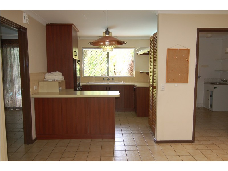 25 Trevor Court, Roleystone WA 6111