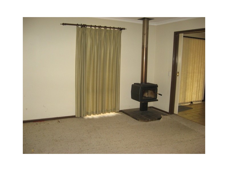 25 Trevor Court, Roleystone WA 6111