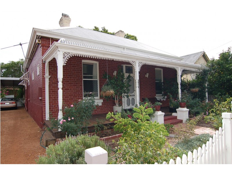 100 Terrace Road, Guildford WA 6055