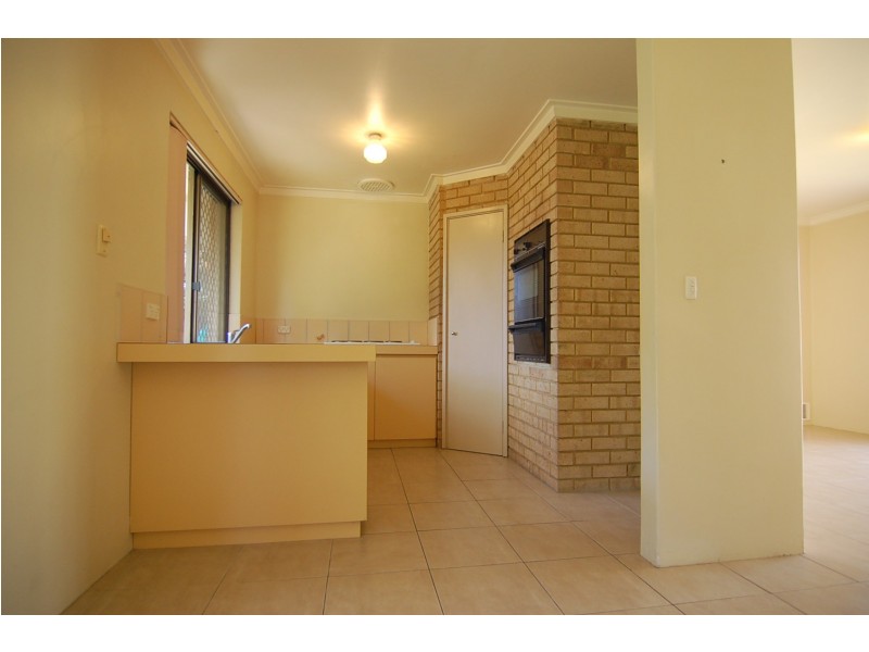4/23 Cyril Street, Bassendean WA 6054