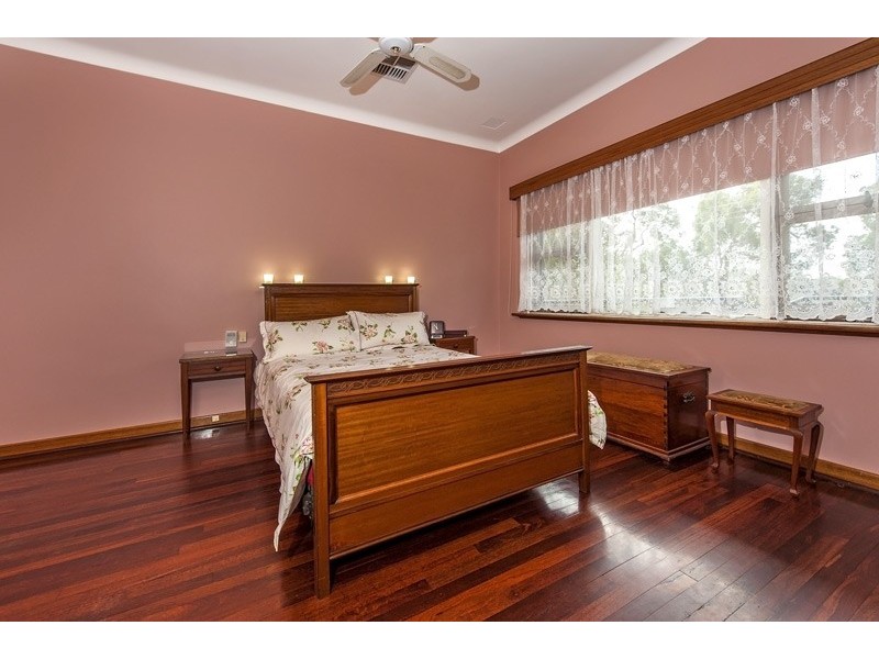 9 Ashfield Parade, Ashfield WA 6054