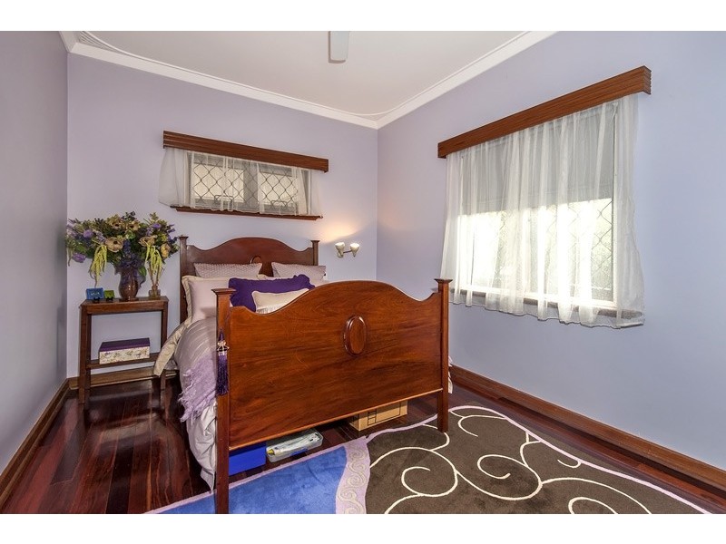 9 Ashfield Parade, Ashfield WA 6054
